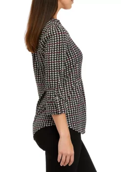 Brand new 🥰 Kim Rogers® Petite 3/4 Sleeve Henley Hacci Top ✨ -Kim Rogers® Shop Belk 1497